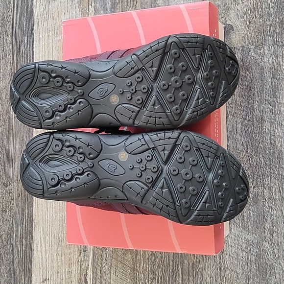 Easy Spirit women's clogs-NEW - Picture 3 of 5